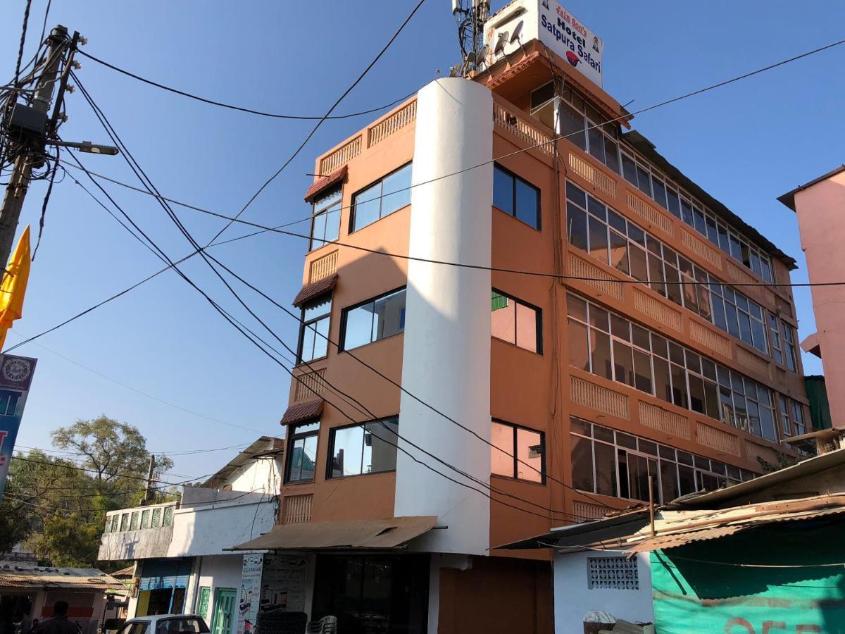Hotel Satpura Safari Pachmarhī Esterno foto